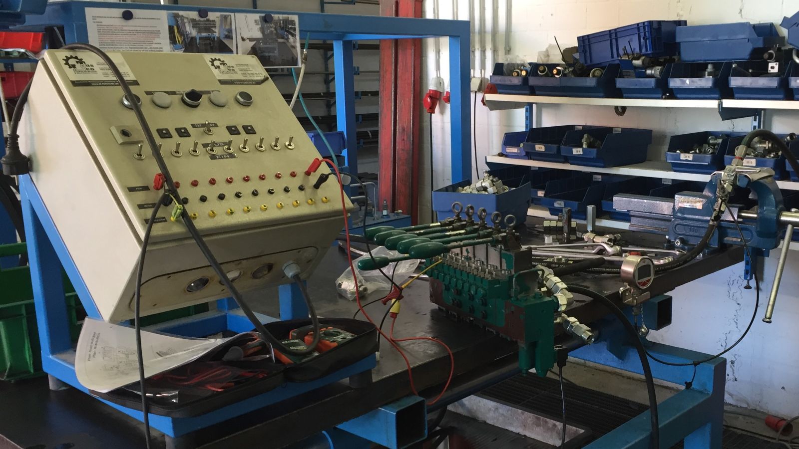 Steuer- & Regeltechnik