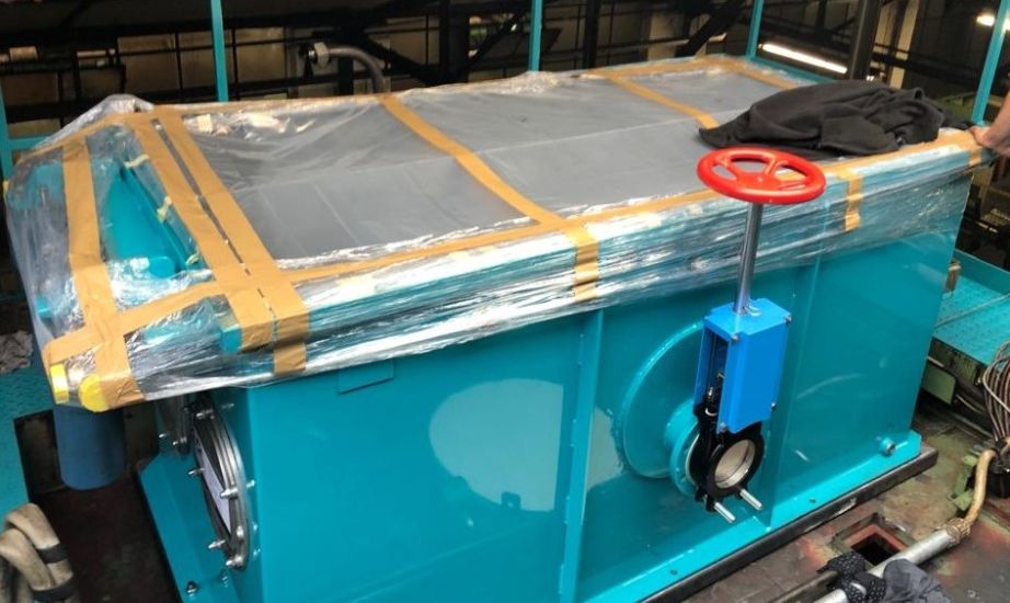 Tankumbau einer Presse